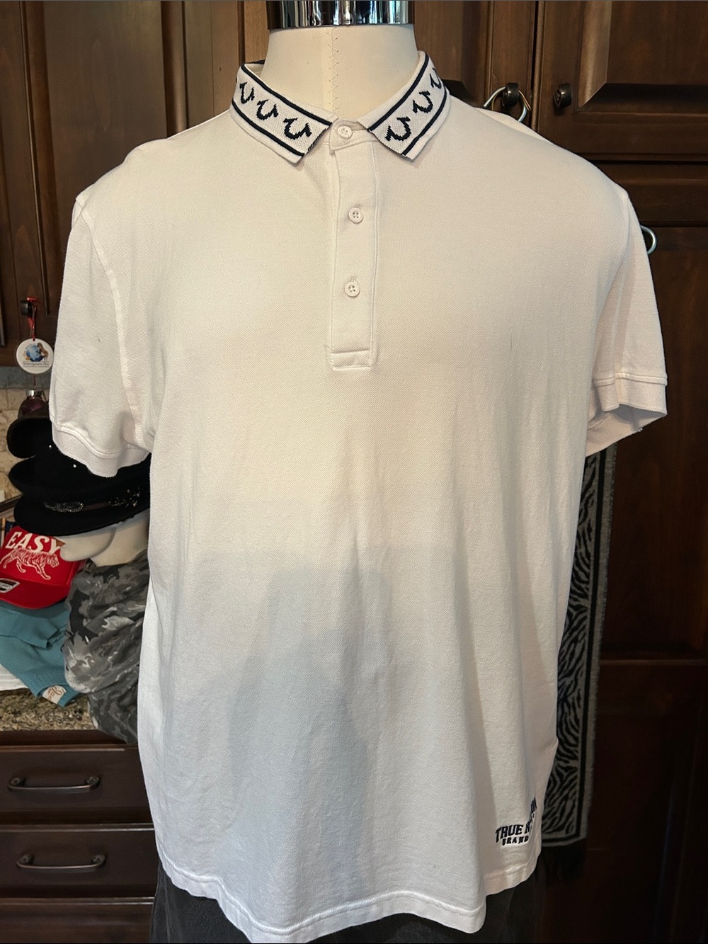 True Religion Sz 2XL White Men’s Short-Sleeve Polo with Horse Shoe Collar